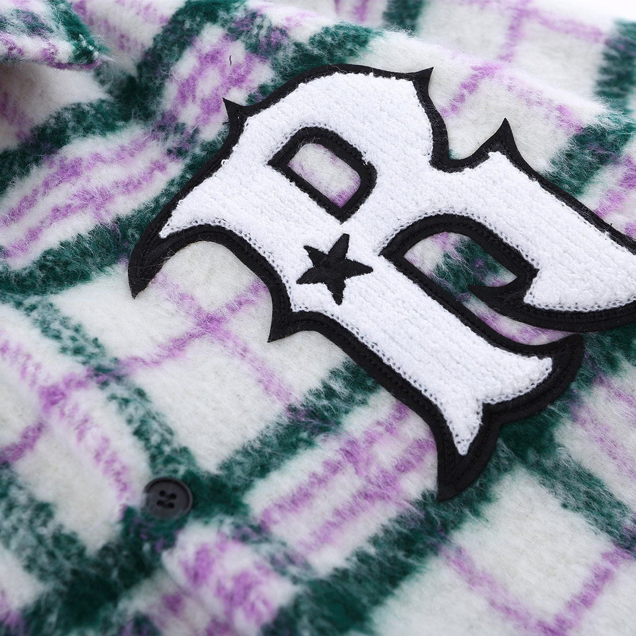 Letter Towel Embroidery Lattice Long-sleeved Shirt