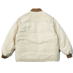 Pufferjacke mit Nähten in reinen Farben