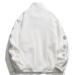 Jacke mit reflektierendem Aufdruck