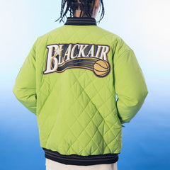 Wintermantel mit Rautenstickerei