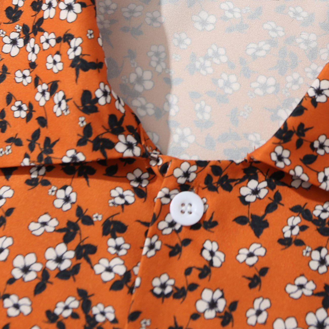 Small Floral Print Long-sleeved Shirt