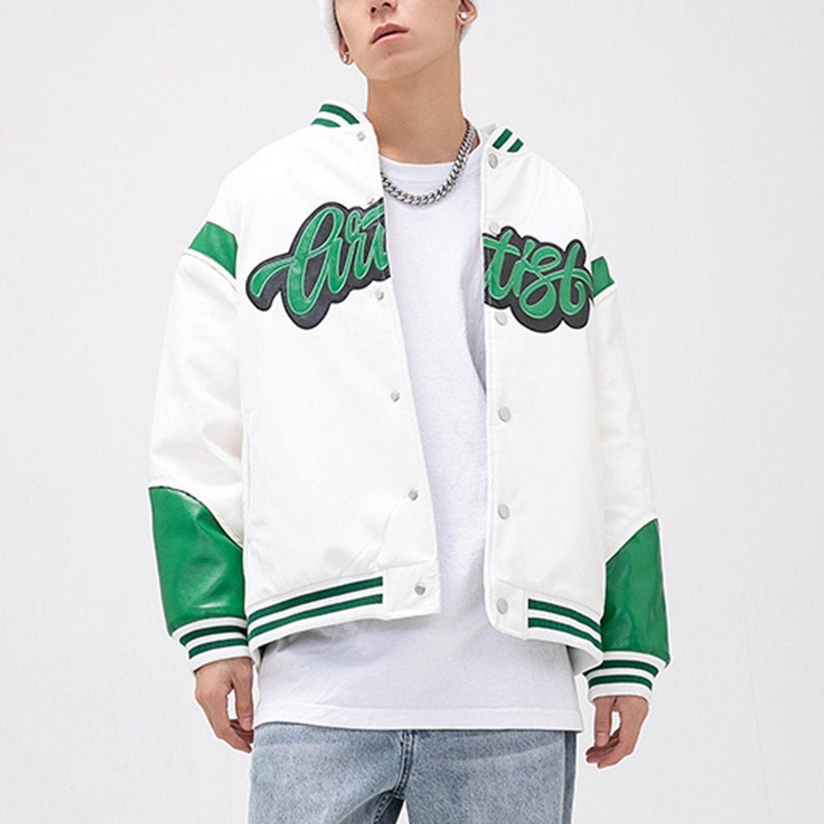 PU-Wintermantel mit Buchstabenmuster und Stickereien