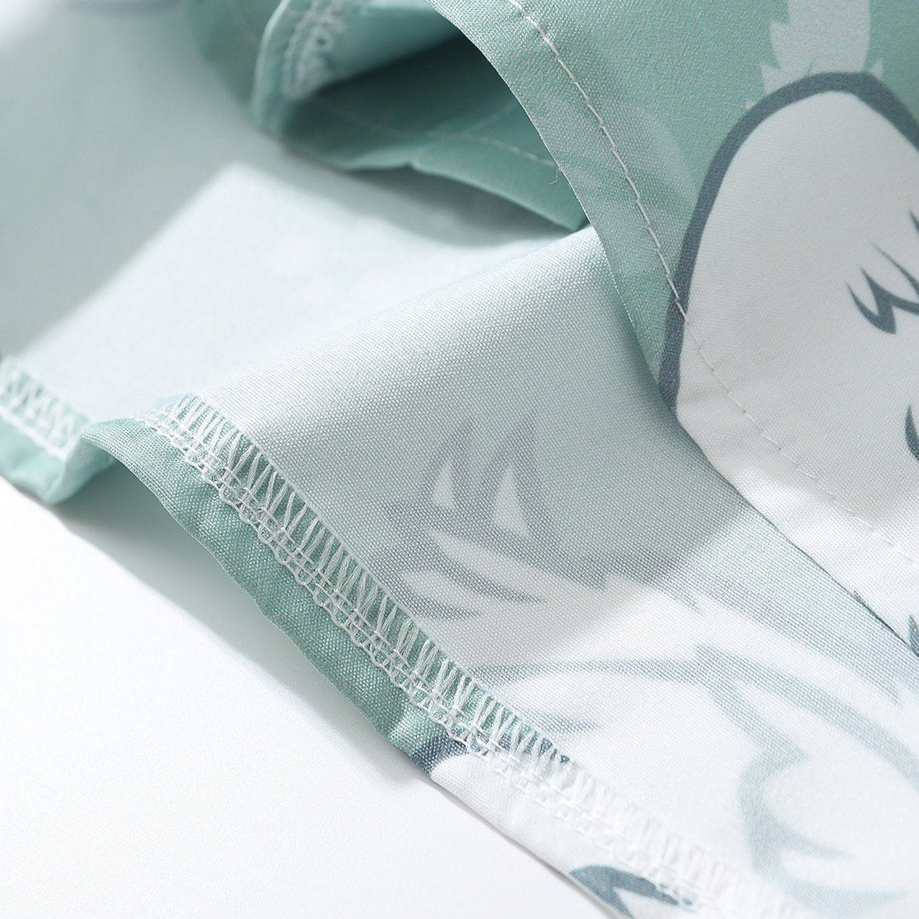 Swan Full Print Short-sleeved Shirt