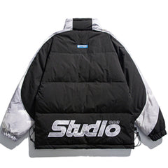 Pufferjacke mit Batik-Einsätzen