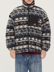 Wintermantel mit Stammes-Vintage-Muster