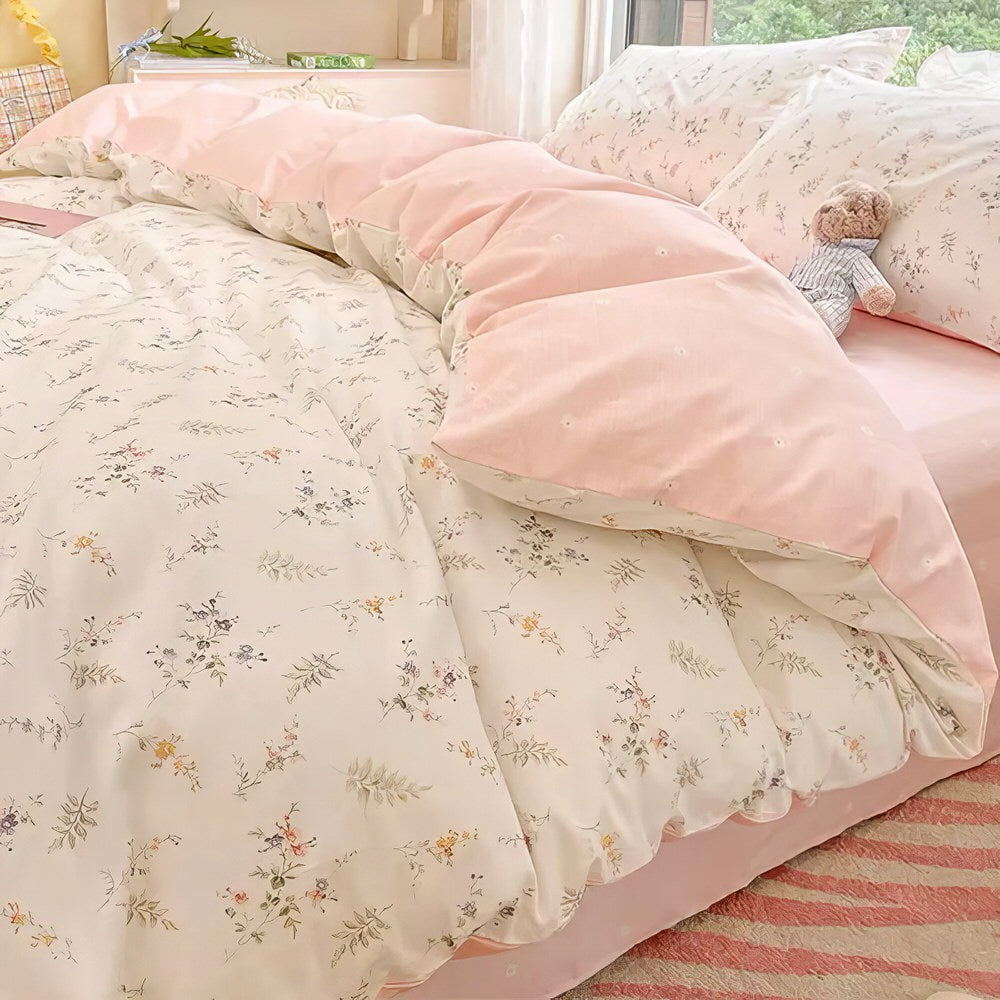 Pale Pink Floral Print Bedding Set