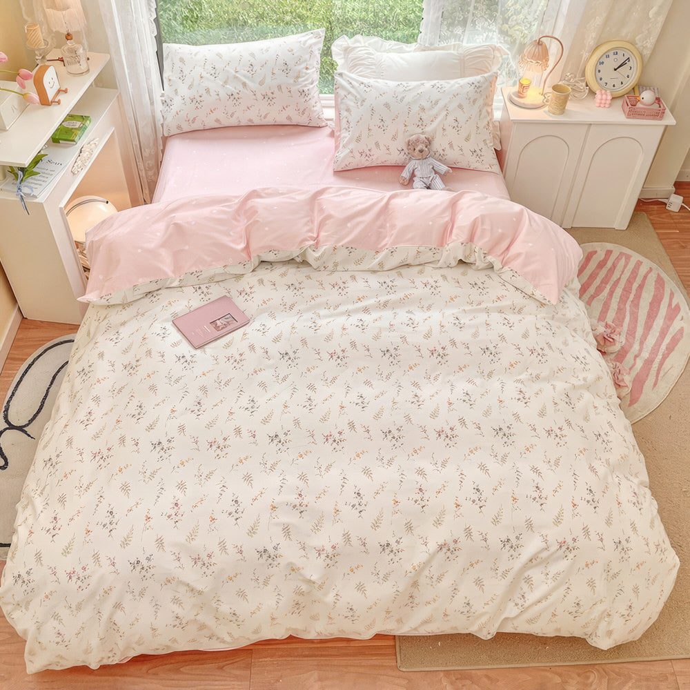 Pale Pink Floral Print Bedding Set