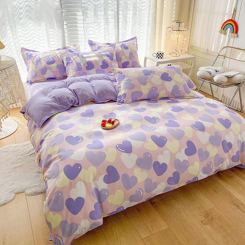 Pastel Purple Hearts Bedding Set