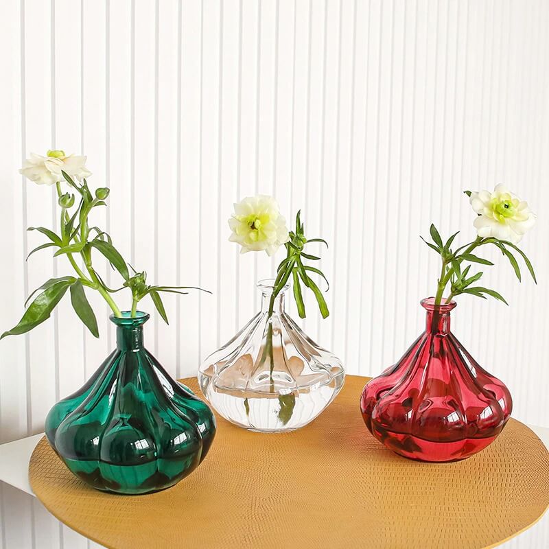 Patty Pan Shaped Glass Vase