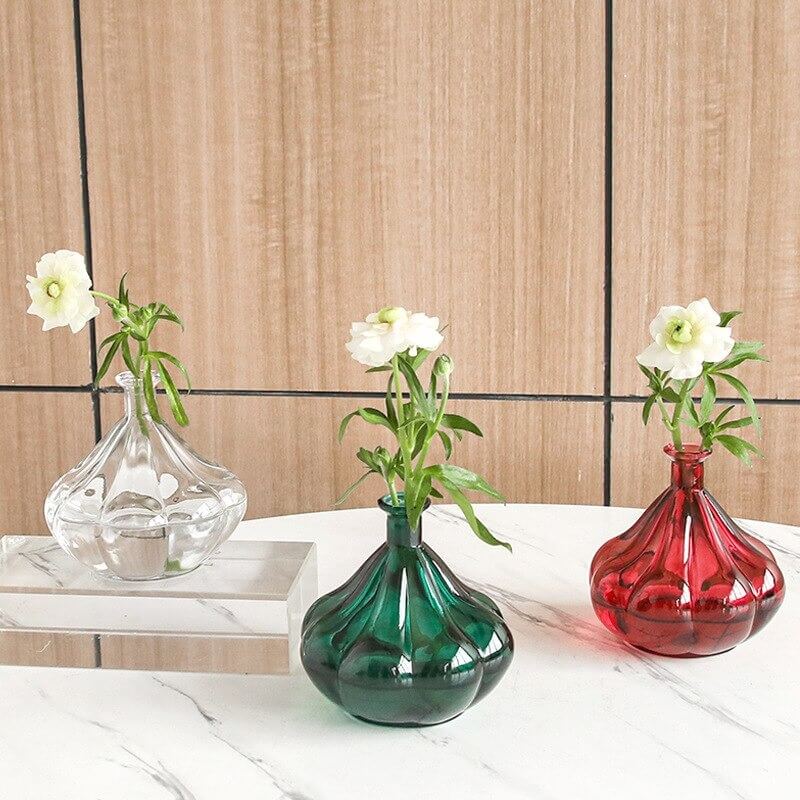 Patty Pan Shaped Glass Vase