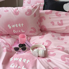 Sweet Girl Pink Leopard Print Bedding Set