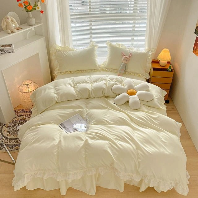 Ruffle Lace Bedding Set