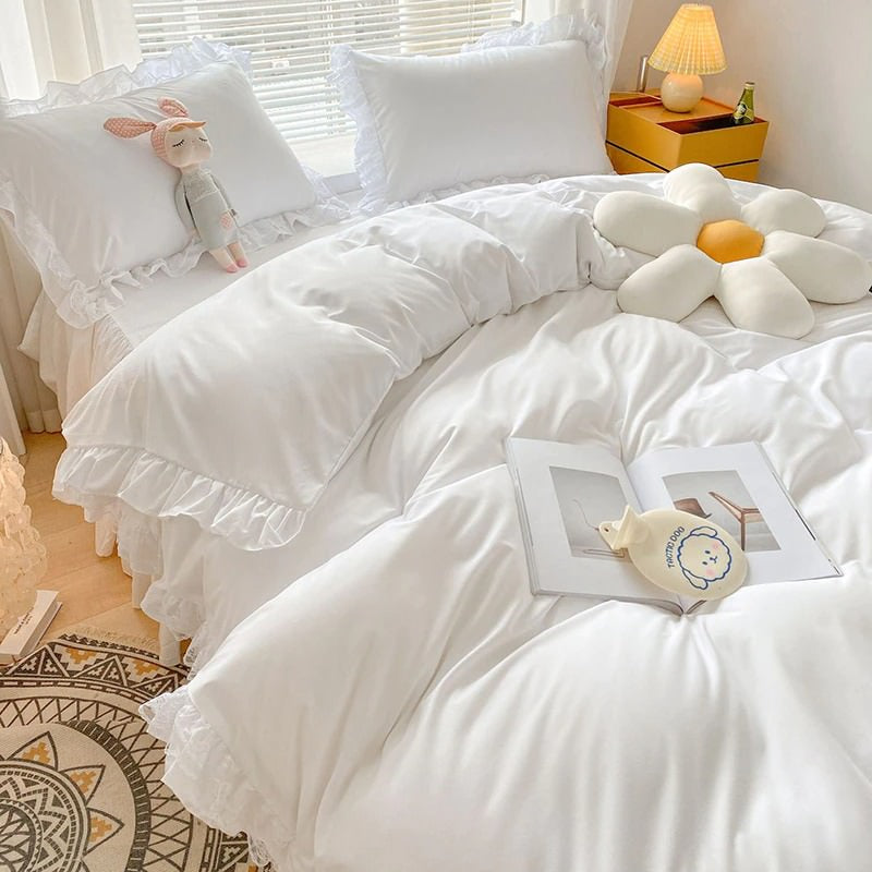 Ruffle Lace Bedding Set