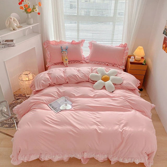 Ruffle Lace Bedding Set