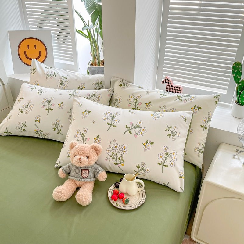 Sage Green Wildflowers Bedding Set