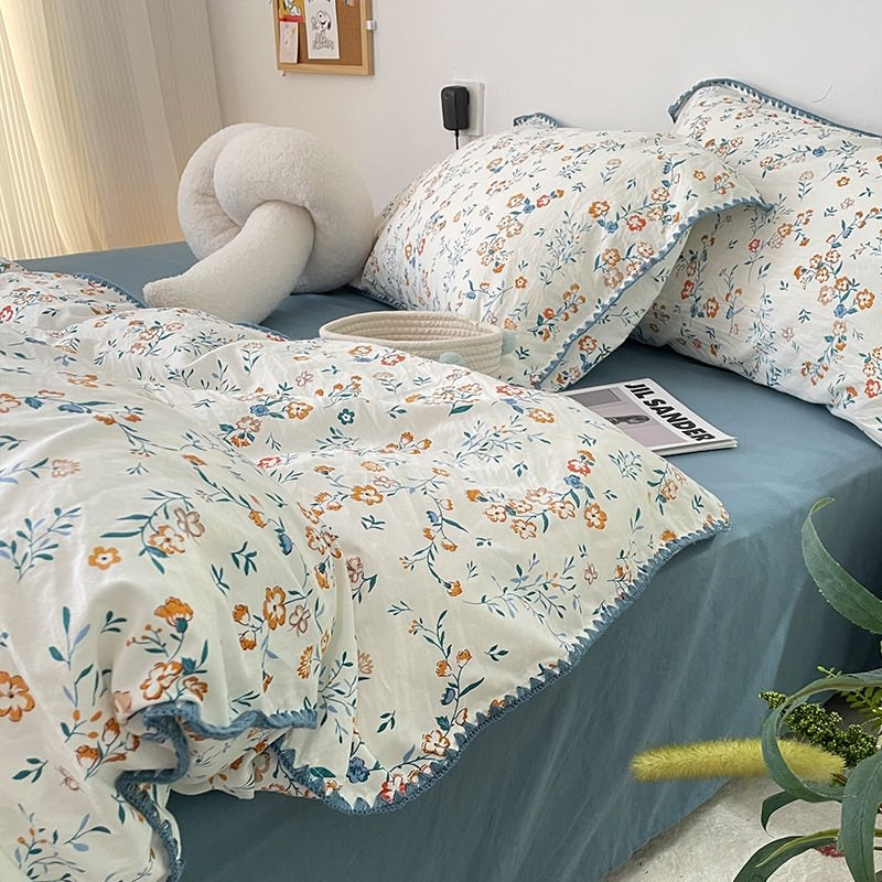 Stitched Edge Blue Wildflowers Bedding Set