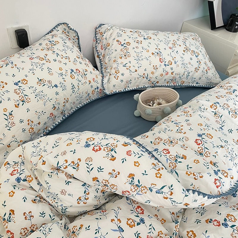 Stitched Edge Blue Wildflowers Bedding Set