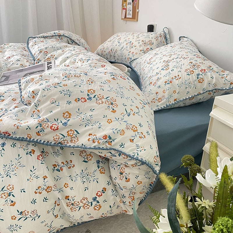 Stitched Edge Blue Wildflowers Bedding Set