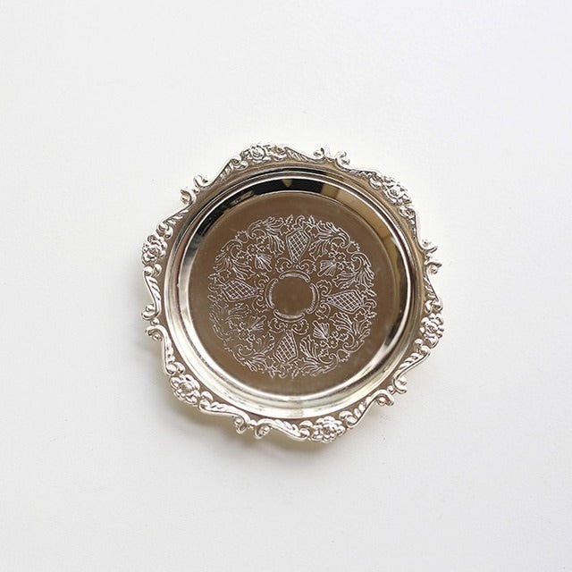 Plateau à bijoux rétro en métal brillant