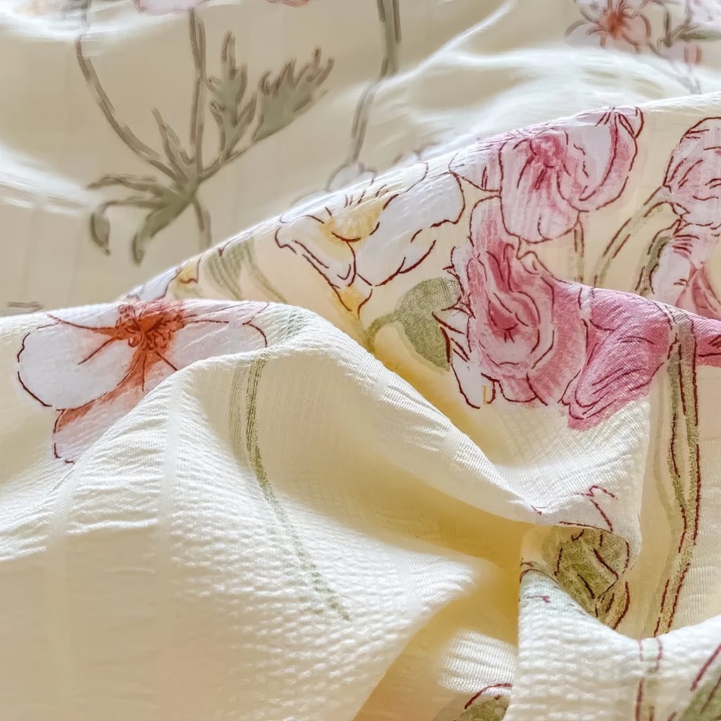 Watercolor Flowers Print Textured Bedding Set