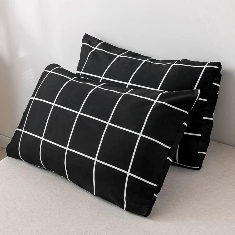 White on Black Grid Bedding Set